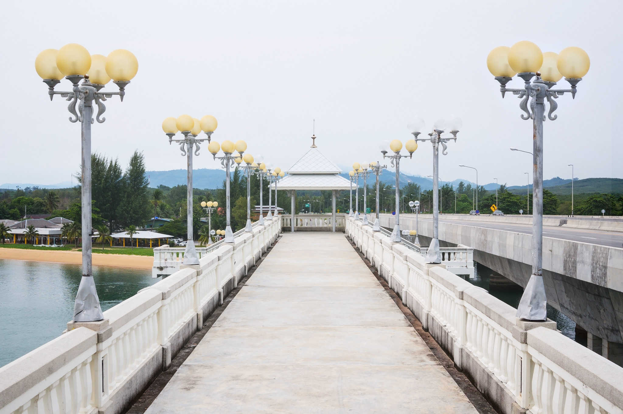 Мост Сарасин (Sarasin Bridge)